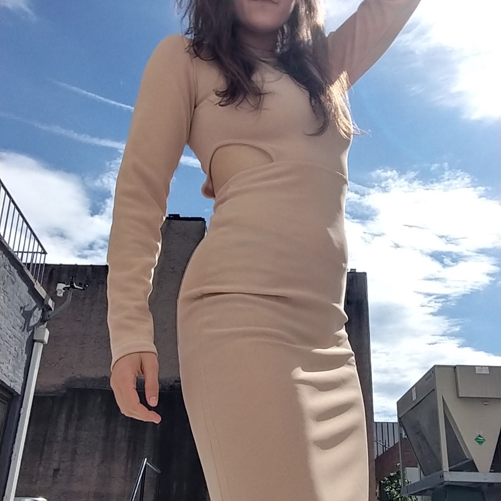 Cut out nude color midi dress
